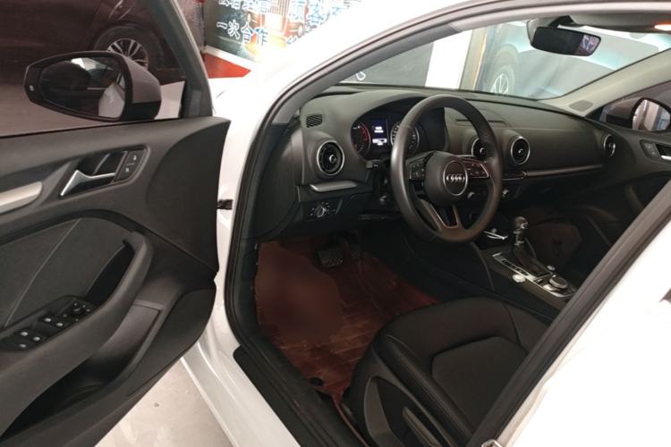 Used Audi A3 2020 Restyled Limousine 35 TFSI Ambition Version China VI Driver Seat