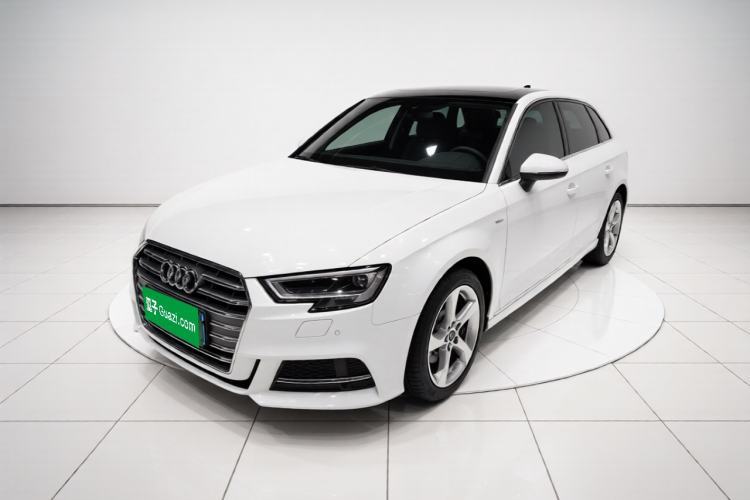 Used Audi A3 2020 Sportback 35 TFSI Fashion Edition China VI Emission Standard Guazi used car, China used car export, Used car for sale, Used cars, Cheapest cars for sale