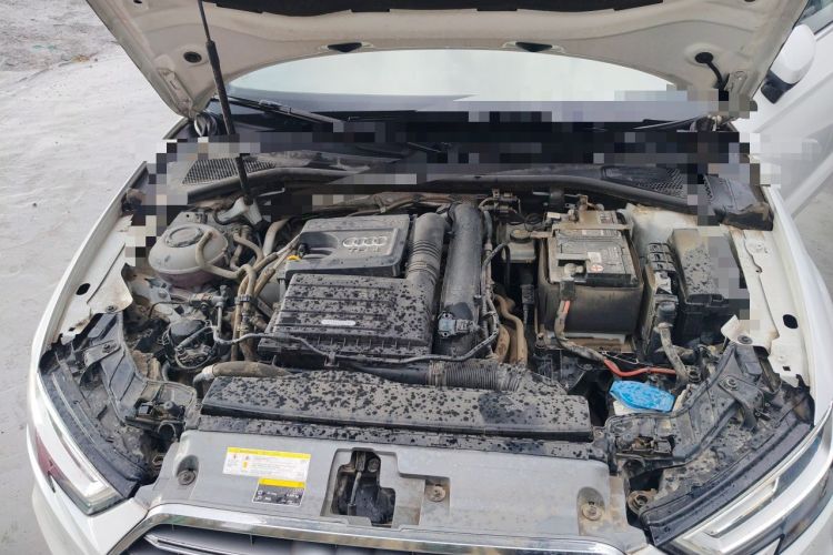 Used Audi A3 2020 Limousine 35 TFSI Fashion Edition China VI Emission Standard Engine Bay