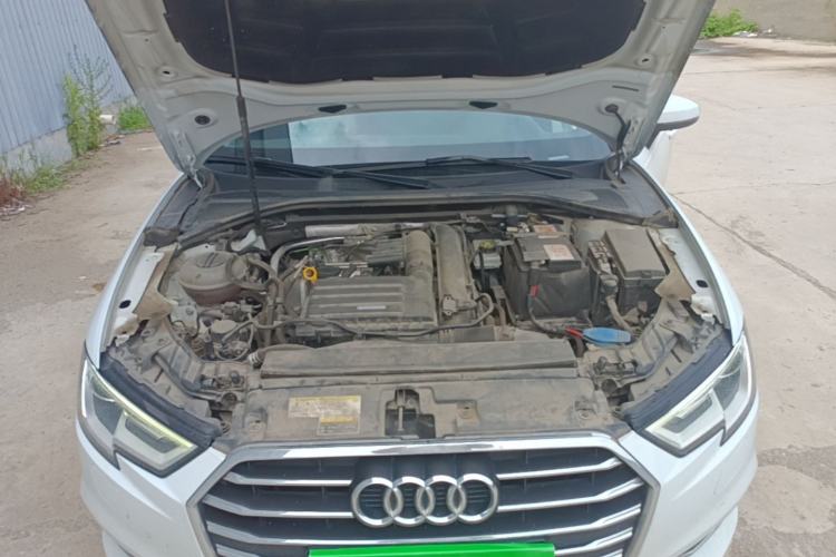 Used Audi A3 2020 Sportback 35 TFSI Ambition China VI Engine Bay