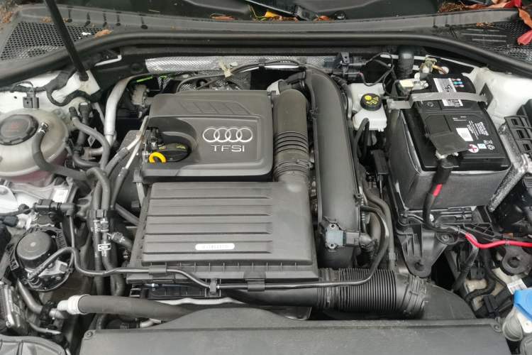 Used Audi A3 2020 Limousine 35 TFSI Fashion Edition China VI Emission Standard Engine Bay