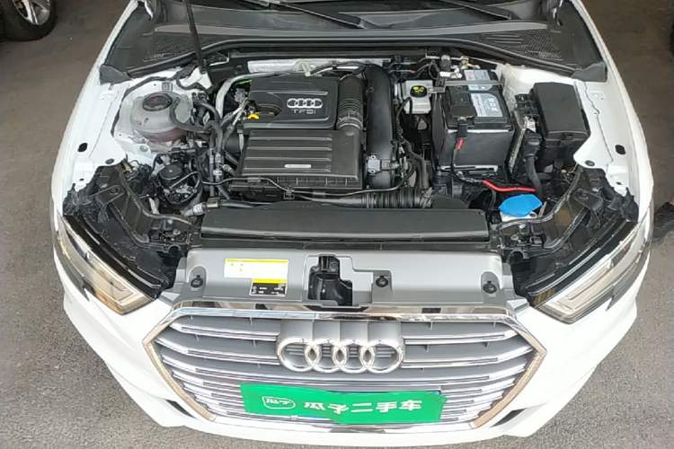 Used Audi A3 2020 Limousine 35 TFSI Fashion Edition China VI Emission Standard Engine Bay