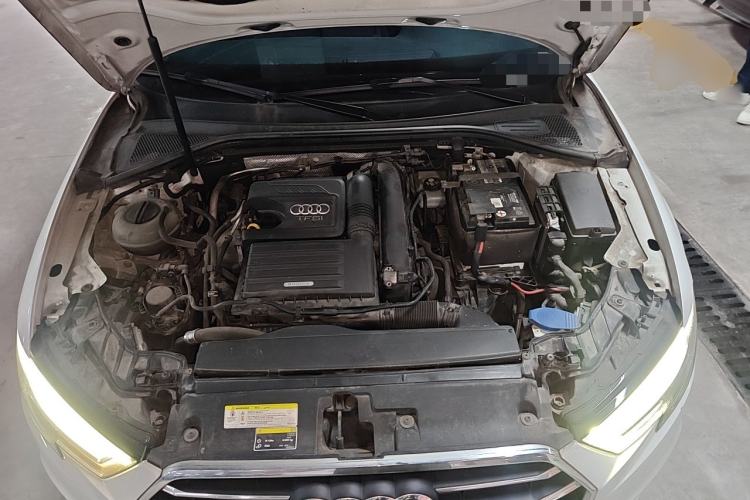 Used Audi A3 2020 Limousine 35 TFSI Style Edition China VI Emission Standard Engine Bay