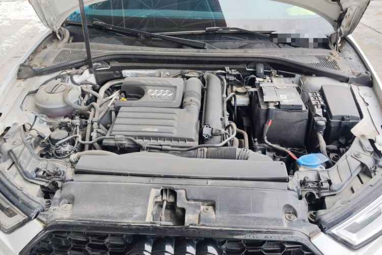 Used Audi A3 2020 Restyled Sportback 35 TFSI Entry-Level China VI Emission Standard Engine Bay