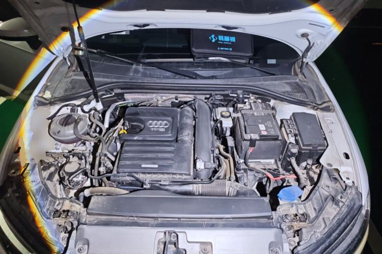 Used Audi A3 2020 Sportback 35 TFSI Fashion Edition China VI Emission Standard Engine Bay