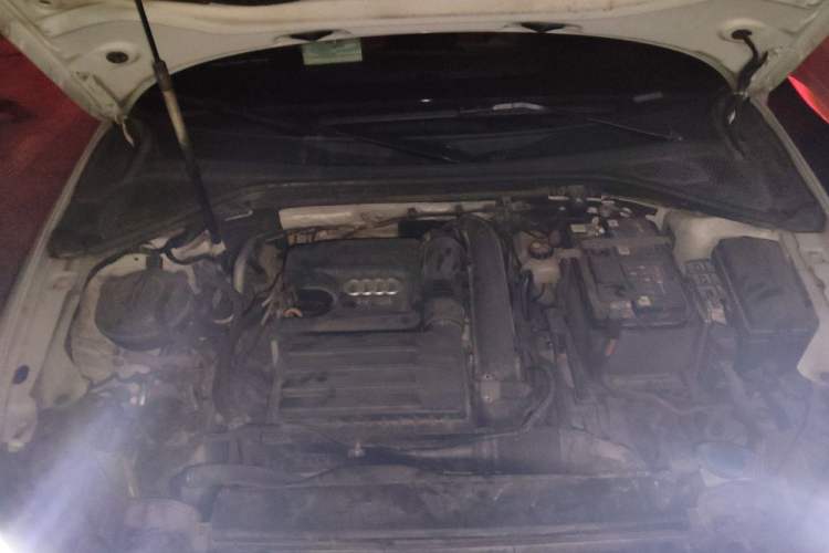 Used Audi A3 2020 Limousine 35 TFSI Fashion Edition China VI Emission Standard Engine Bay