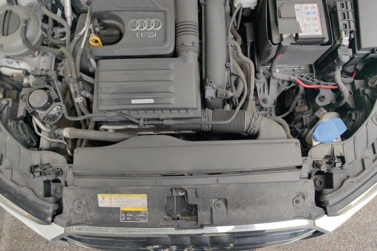 Used Audi A3 2020 Sportback 35 TFSI Ambition China VI Engine Bay