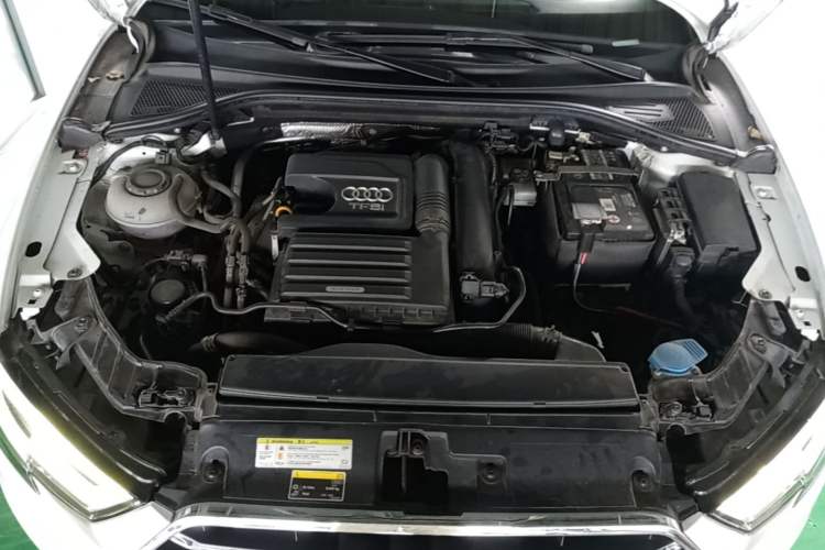 Used Audi A3 2020 Restyled Sportback 35 TFSI Entry-Level China VI Emission Standard Engine Bay