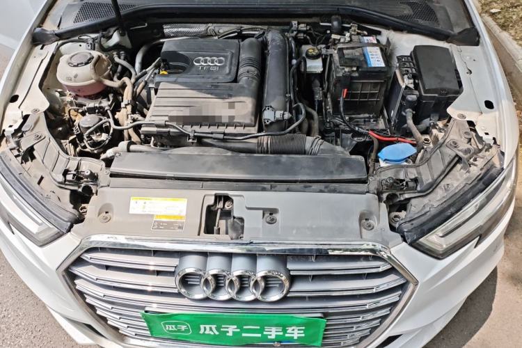 Used Audi A3 2020 Sportback 35 TFSI Fashion Edition China VI Emission Standard Engine Bay