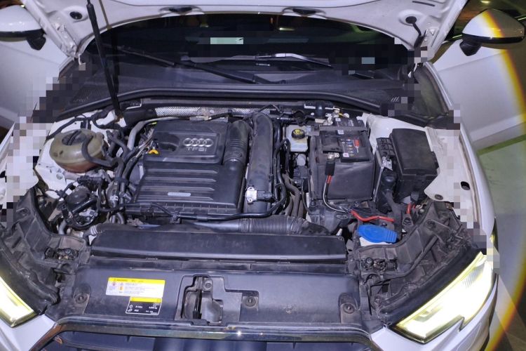 Used Audi A3 2020 Sportback 35 TFSI Ambition China VI Engine Bay