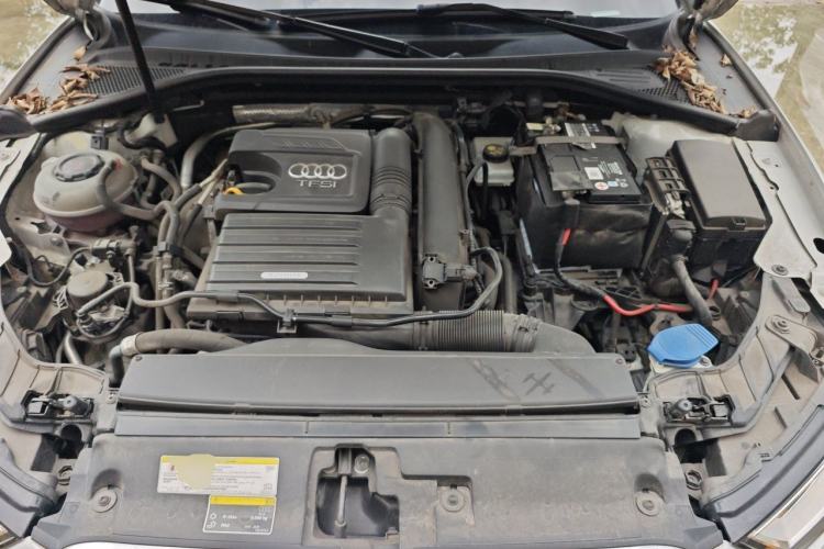 Used Audi A3 2020 Limousine 35 TFSI Ambition China VI Engine Bay