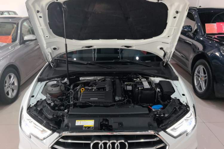 Used Audi A3 2020 Restyled Limousine 35 TFSI Ambition Version China VI Engine Bay