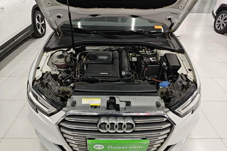 Used Audi A3 2020 Limousine 35 TFSI Fashion Edition China VI Emission Standard Engine Bay