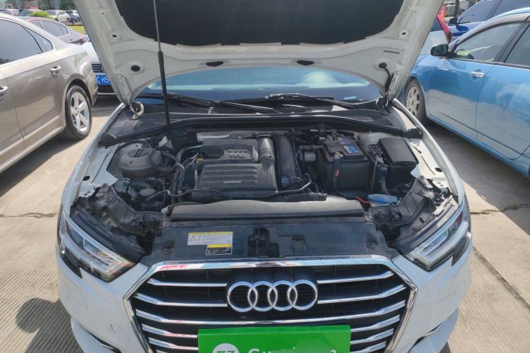 Used Audi A3 2020 Sportback 35 TFSI Style Edition China VI Emission Standard Engine Bay