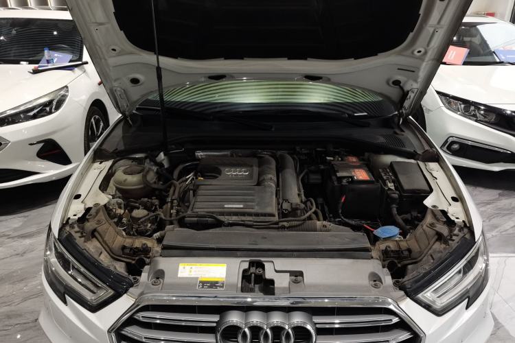 Used Audi A3 2020 Limousine 35 TFSI Fashion Edition China VI Emission Standard Engine Bay