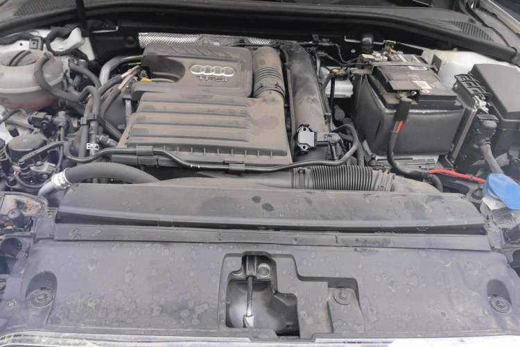 Used Audi A3 2020 Sportback 35 TFSI Style Edition China VI Emission Standard Engine Bay