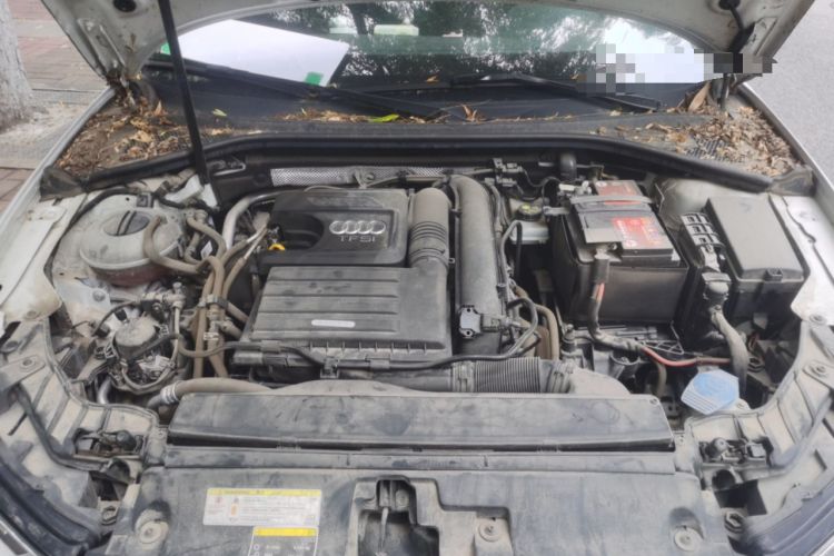 Used Audi A3 2020 Limousine 35 TFSI Ambition China VI Engine Bay
