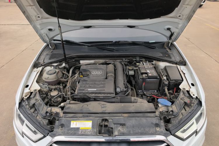 Used Audi A3 2020 Restyled Sportback 35 TFSI Entry-Level China VI Emission Standard Engine Bay