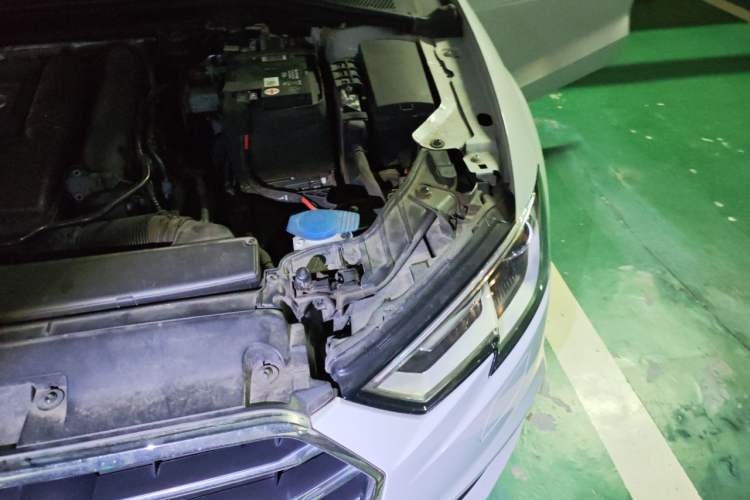 Used Audi A3 2020 Restyled Limousine 35 TFSI Ambition Version China VI Engine Bay Left