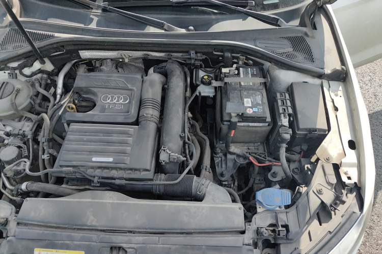 Used Audi A3 2020 Limousine 35 TFSI Ambition China VI Engine Bay Left