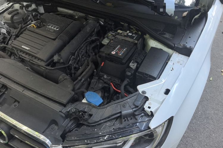 Used Audi A3 2020 Limousine 35 TFSI Ambition China VI Engine Bay Left