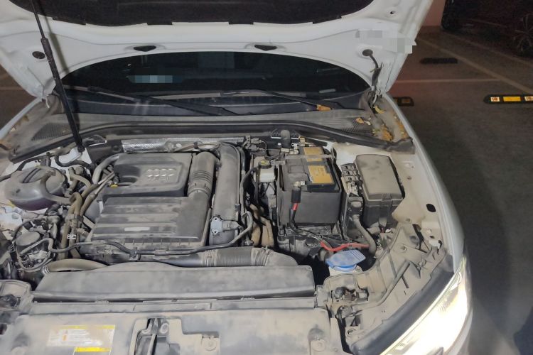 Used Audi A3 2020 Sportback 35 TFSI Ambition China VI Engine Bay Left