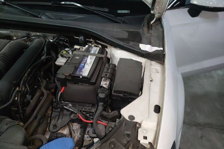 Used Audi A3 2020 Limousine 35 TFSI Ambition China V Engine Bay Left
