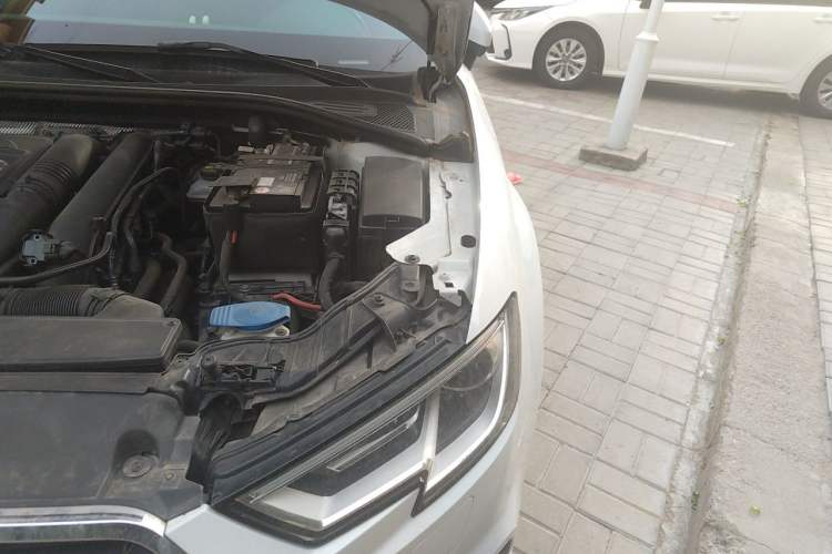 Used Audi A3 2020 Limousine 35 TFSI Ambition China VI Engine Bay Left