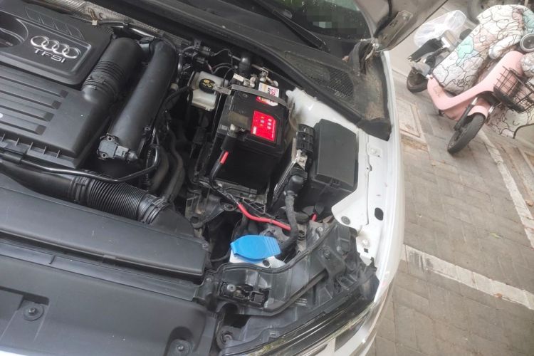 Used Audi A3 2020 Restyled Sportback 35 TFSI Entry-Level China VI Emission Standard Engine Bay Left