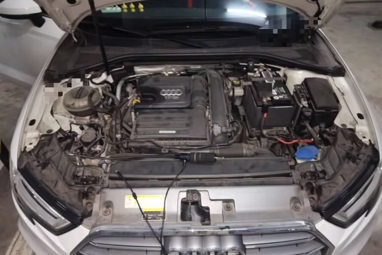 Used Audi A3 2020 Limousine 35 TFSI Fashion Edition China VI Emission Standard Engine Bay