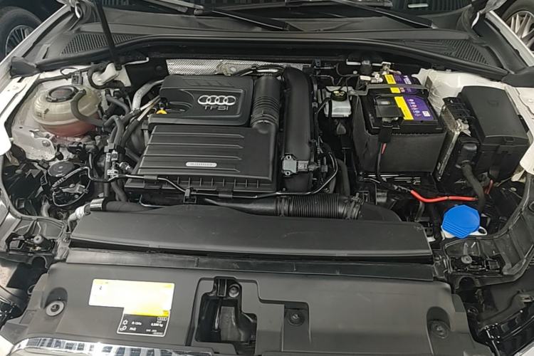 Used Audi A3 2020 Restyled Sportback 35 TFSI Entry-Level China VI Emission Standard Engine Bay