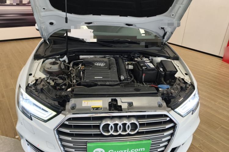 Used Audi A3 2020 Limousine 35 TFSI Fashion Edition China VI Emission Standard Engine Bay