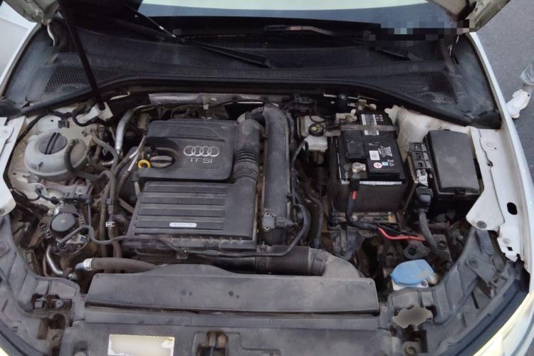 Used Audi A3 2020 Sportback 35 TFSI Ambition China VI Engine Bay