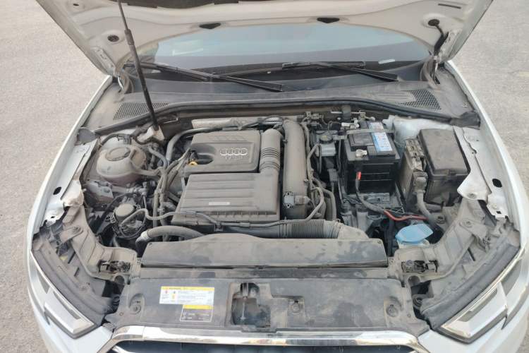 Used Audi A3 2020 Restyled Sportback 35 TFSI Entry-Level China VI Emission Standard Engine Bay