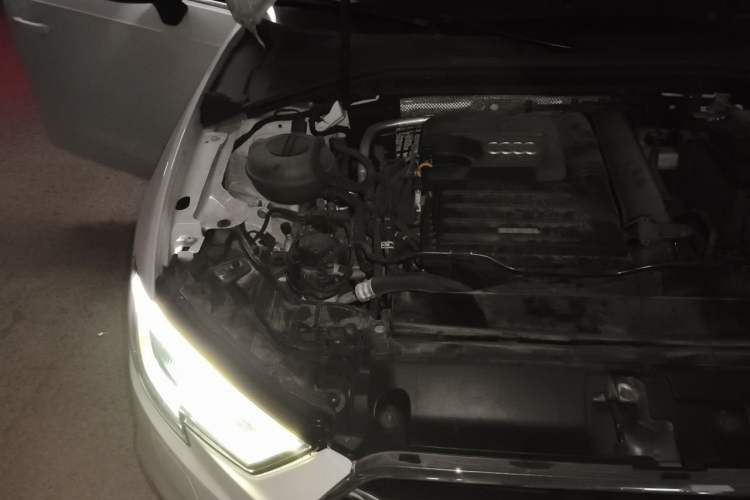 Used Audi A3 2020 Sportback 35 TFSI Ambition China VI Engine Bay Right