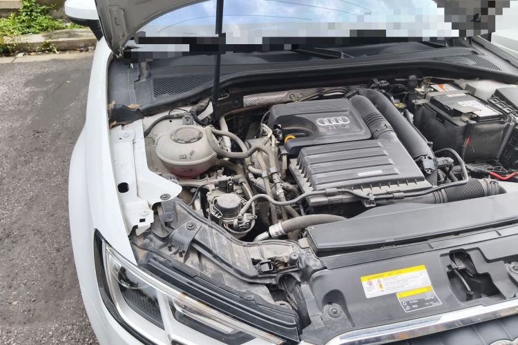 Used Audi A3 2020 Restyled Limousine 35 TFSI Ambition Version China VI Engine Bay Right