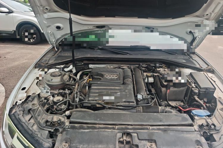 Used Audi A3 2020 Restyled Limousine 35 TFSI Ambition Version China VI Engine Bay Right
