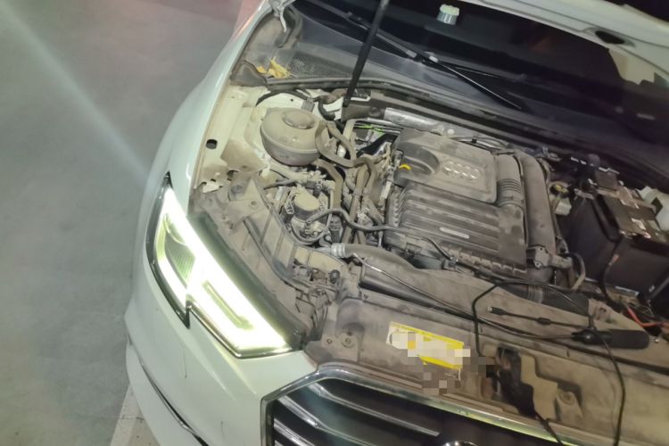 Used Audi A3 2020 Restyled Sportback 35 TFSI Entry-Level China VI Emission Standard Engine Bay Right