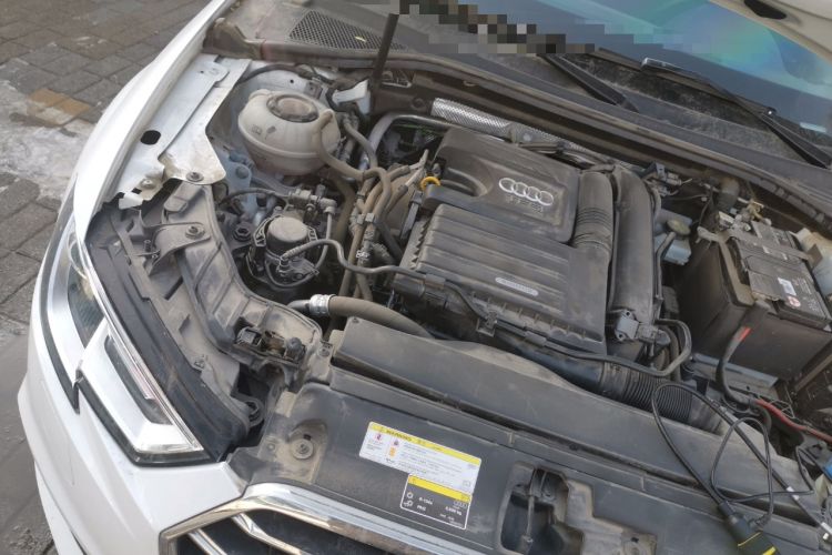 Used Audi A3 2020 Restyled Limousine 35 TFSI Ambition Version China VI Engine Bay Right