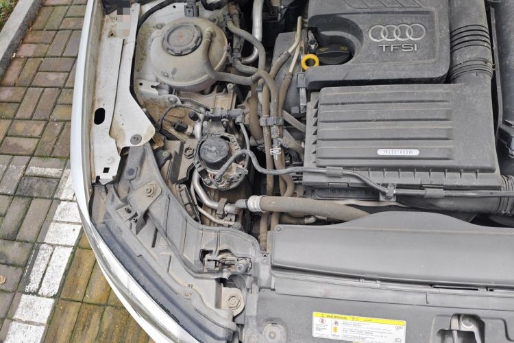 Used Audi A3 2020 Restyled Limousine 35 TFSI Ambition Version China VI Engine Bay Right
