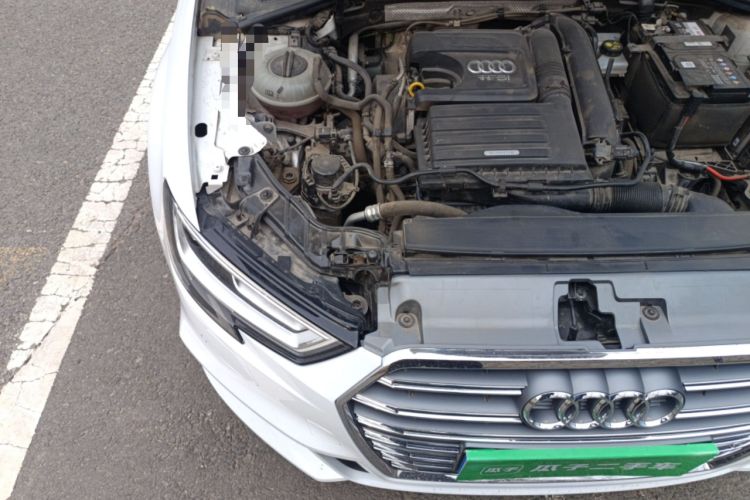Used Audi A3 2020 Limousine 35 TFSI Sporty Version China VI Engine Bay Right