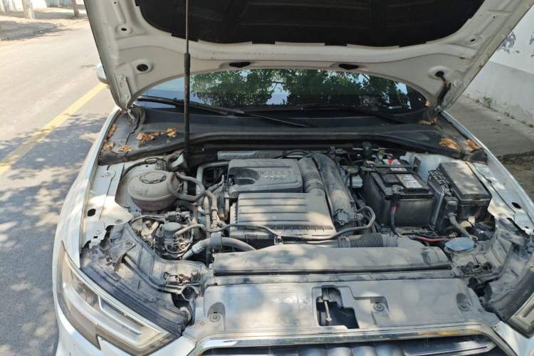 Used Audi A3 2020 Sportback 35 TFSI Fashion Edition China VI Emission Standard Engine Bay Right