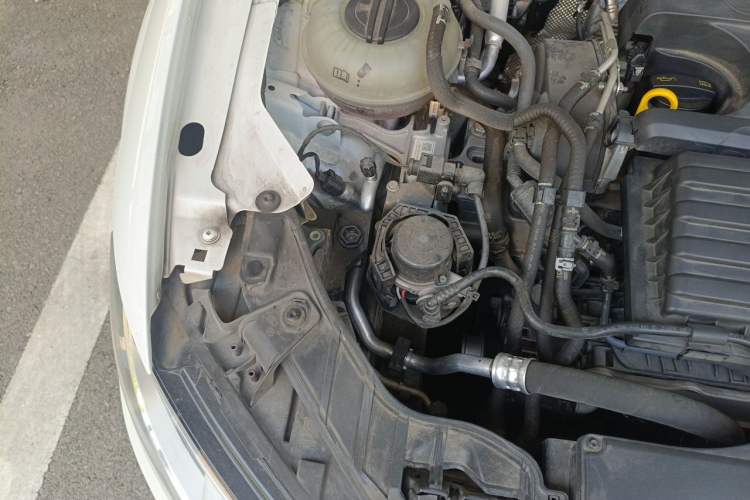 Used Audi A3 2020 Restyled Sportback 35 TFSI Entry-Level China VI Emission Standard Engine Bay Right