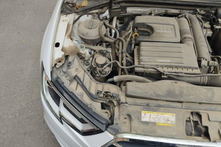 Used Audi A3 2020 Restyled Sportback 35 TFSI Entry-Level China VI Emission Standard Engine Bay Right