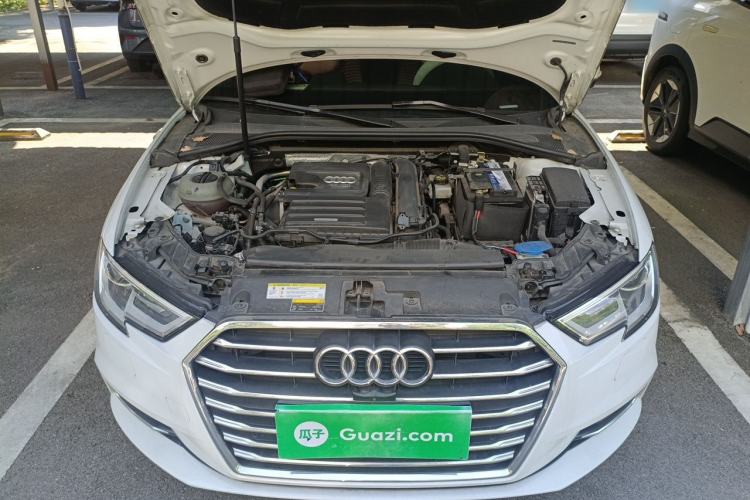 Used Audi A3 2020 Restyled Sportback 35 TFSI Entry-Level China VI Emission Standard Engine Bay