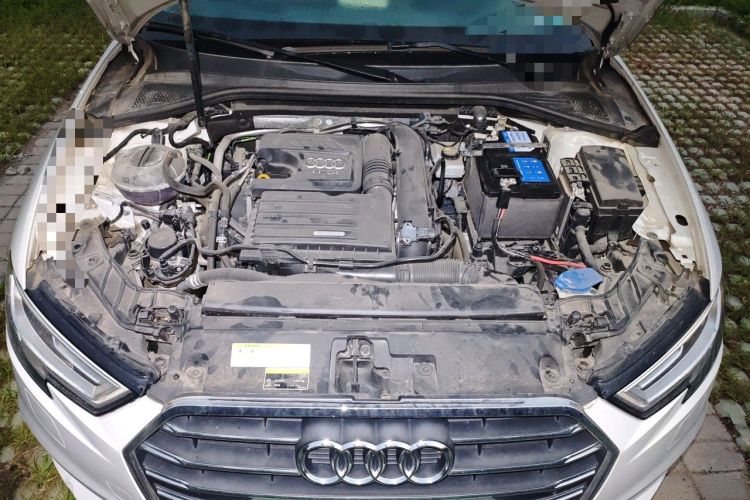 Used Audi A3 2020 Restyled Sportback 35 TFSI Entry-Level China VI Emission Standard Engine Bay