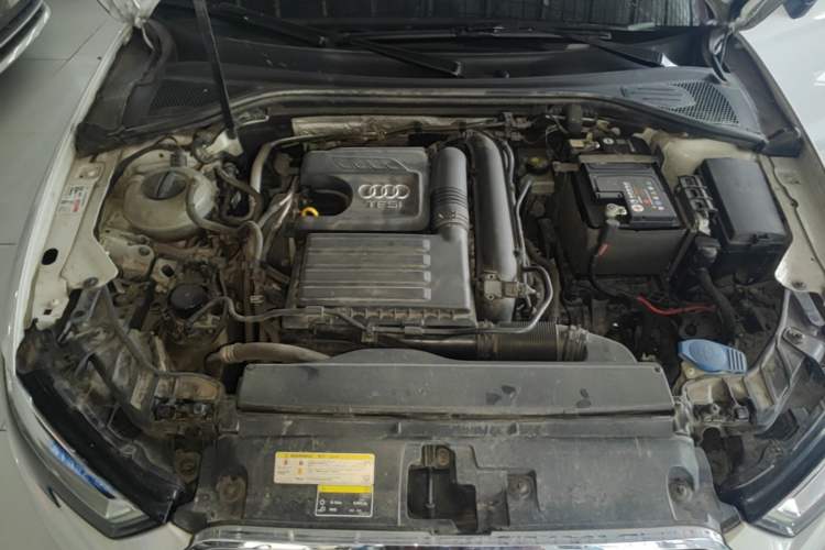 Used Audi A3 2020 Limousine 35 TFSI Style Edition China VI Emission Standard Engine Bay