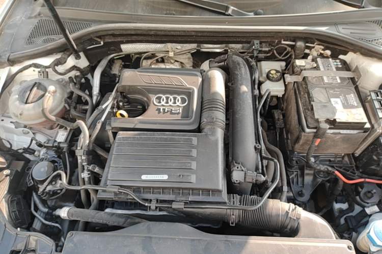 Used Audi A3 2020 Restyled Sportback 35 TFSI Entry-Level China VI Emission Standard Engine Bay