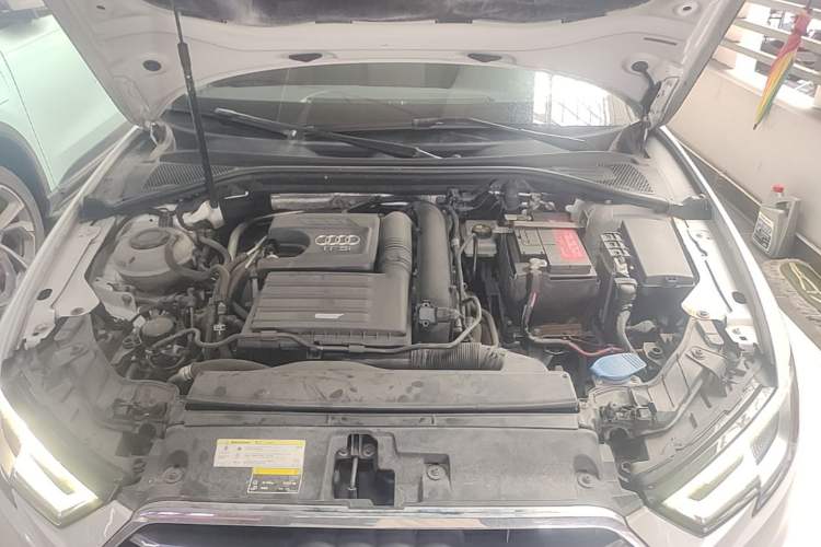 Used Audi A3 2020 Restyled Sportback 35 TFSI Entry-Level China VI Emission Standard Engine Bay