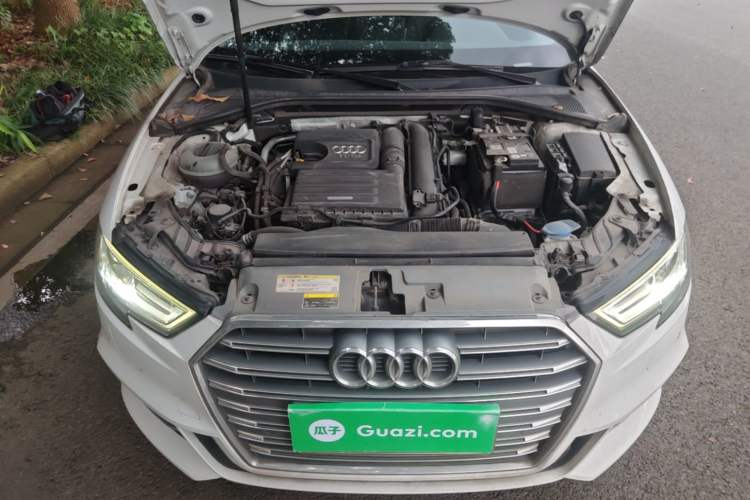Used Audi A3 2020 Limousine 35 TFSI Fashion Edition China VI Emission Standard Engine Bay